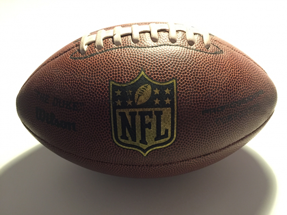 Wilson NFL Duke Replica Football - Vorschaubild